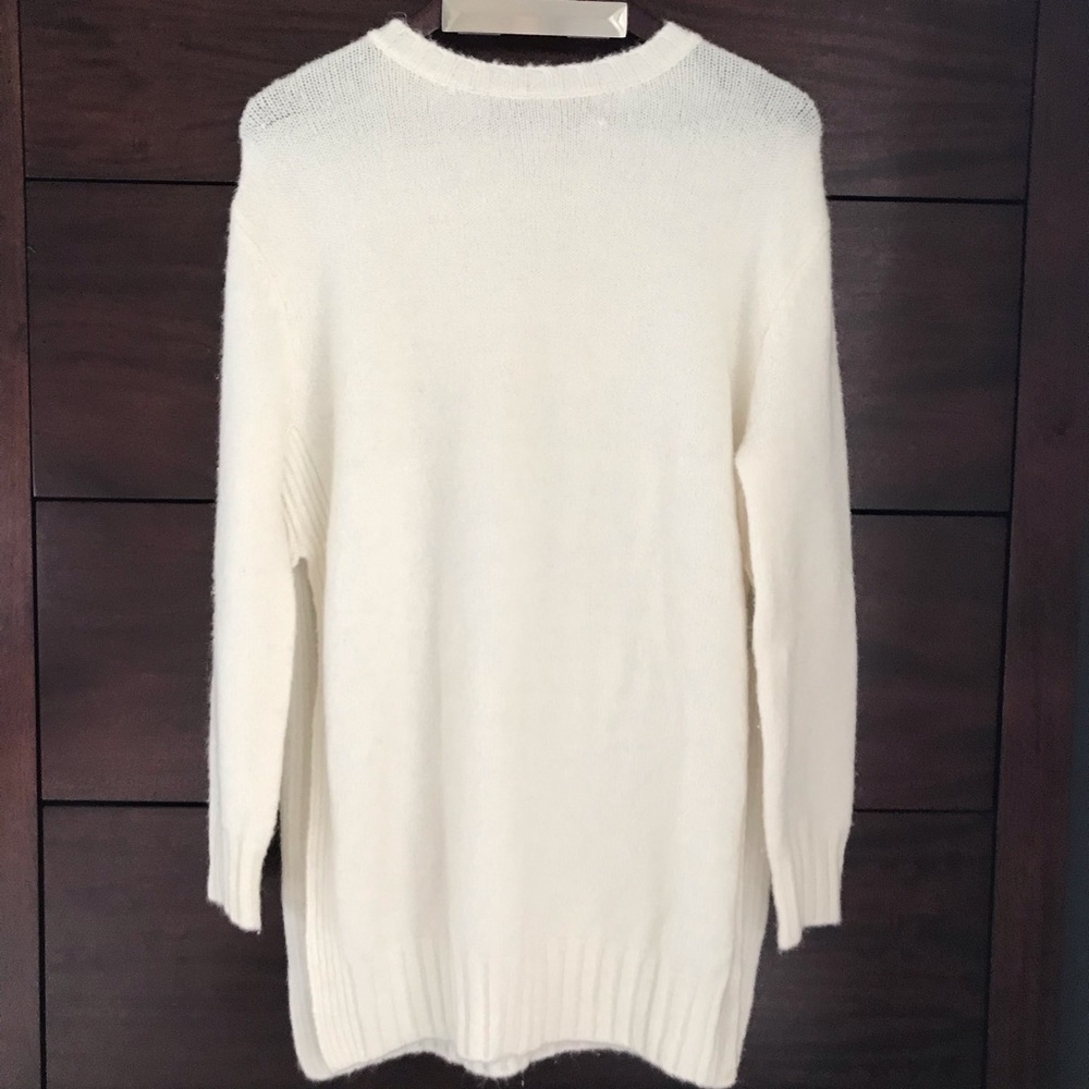 {Zara} Cream Slit Side Sweater